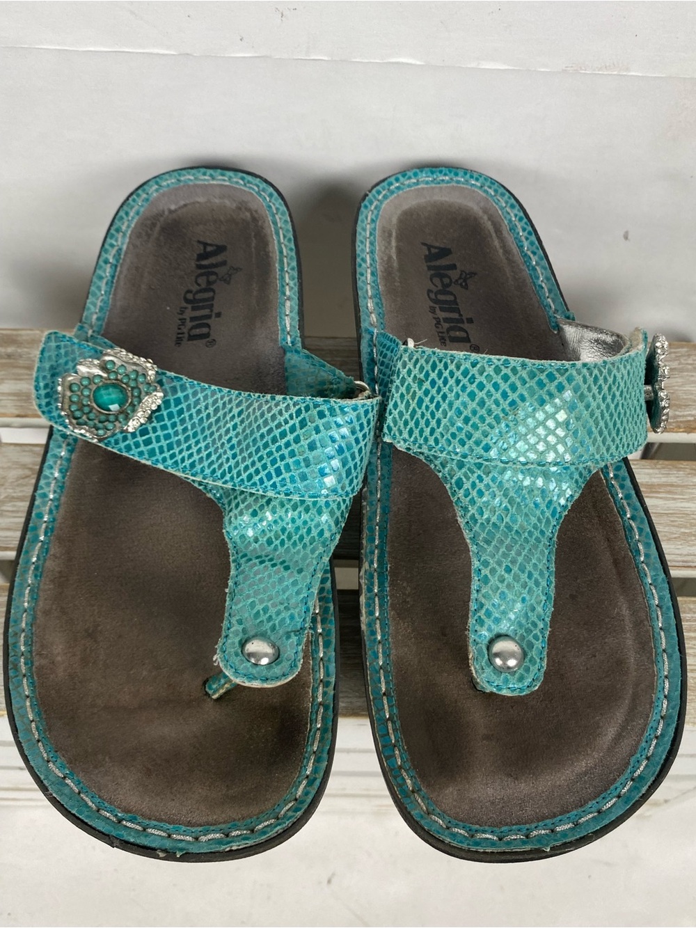 Alegria Carina sandals in a turquoise snakeskin-print leather 38 (8-8.5) - Picture 4 of 11